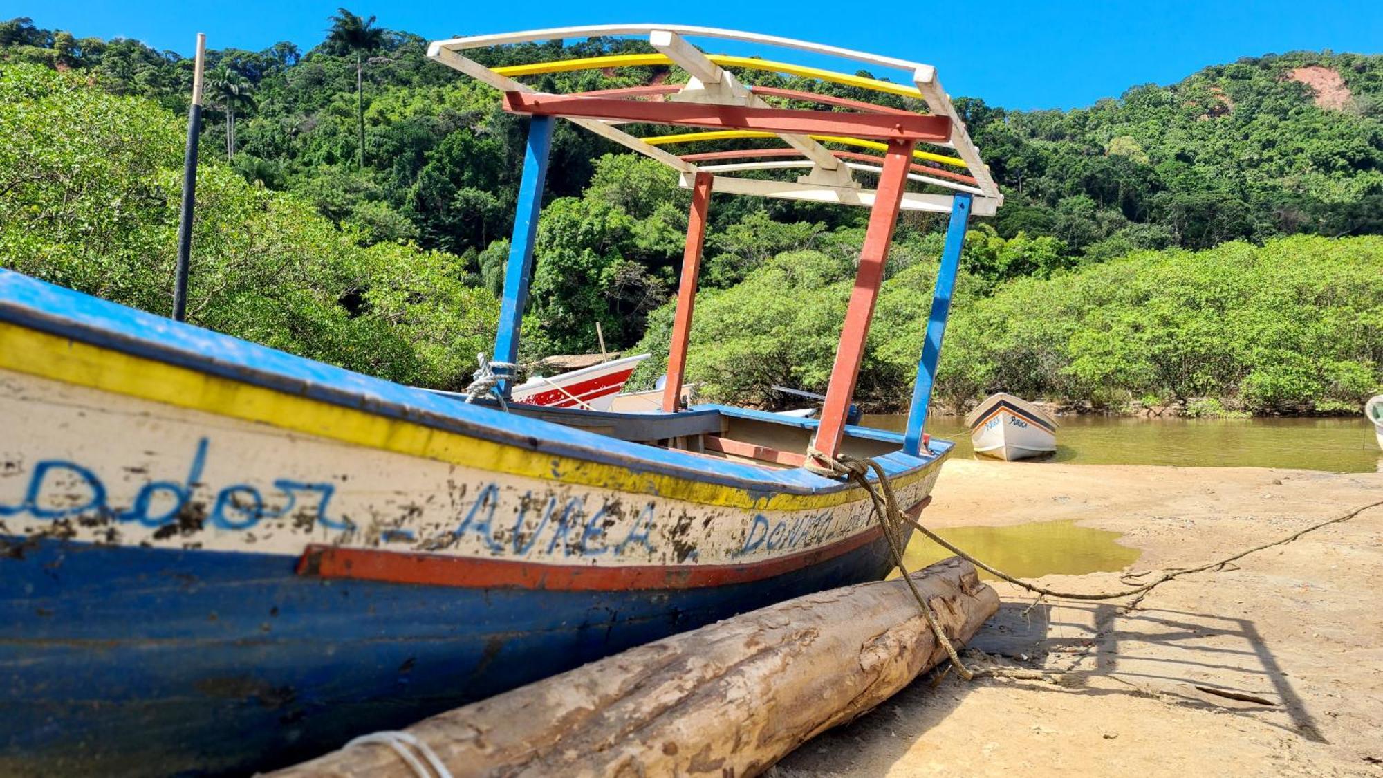 Pousada Parcel Das Ilhas Barra do Sahy Bagian luar foto