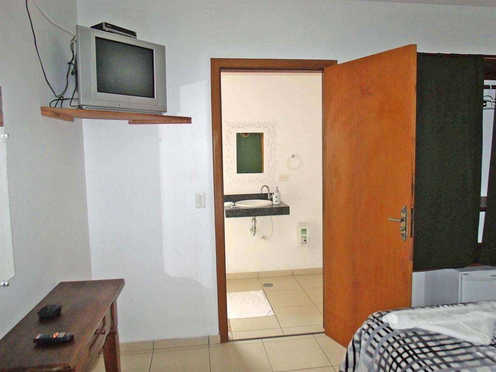 Pousada Parcel Das Ilhas Barra do Sahy Bagian luar foto